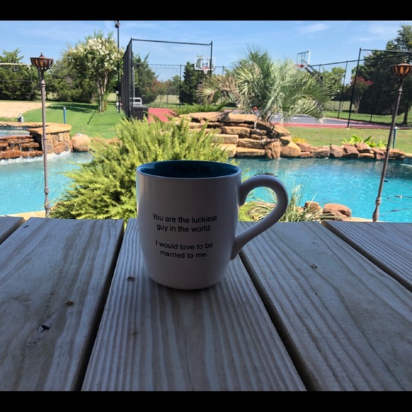 Meet your Posher, Buffy - Picture 1 of 1